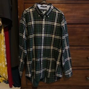 TOMMY HILFIGER - Plaid Button Up Shirt